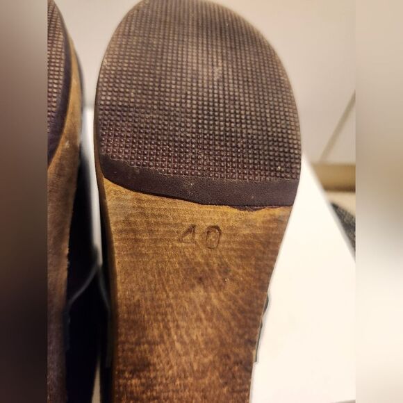 Maguba of Sweden Metallic Purple Leather Wooden Heel Clogs Size 9/40 Ret.$189 - Picture 12 of 12